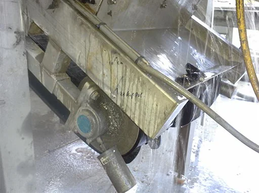 Extreme Bearing vs Standard Bearing Units: Why 5x Load Capacity Matters